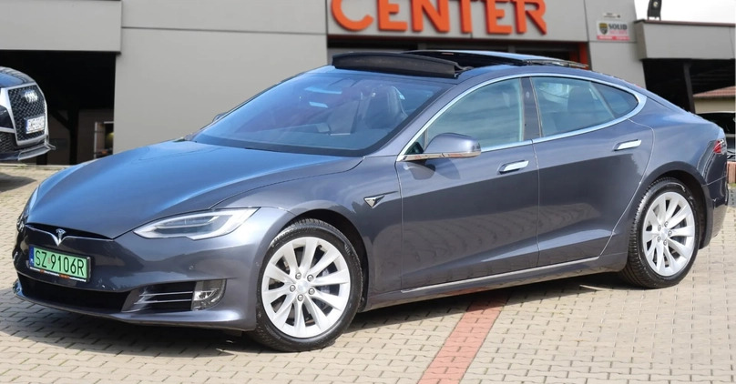 Tesla Model S cena 168510 przebieg: 151000, rok produkcji 2018 z Tuchola małe 781